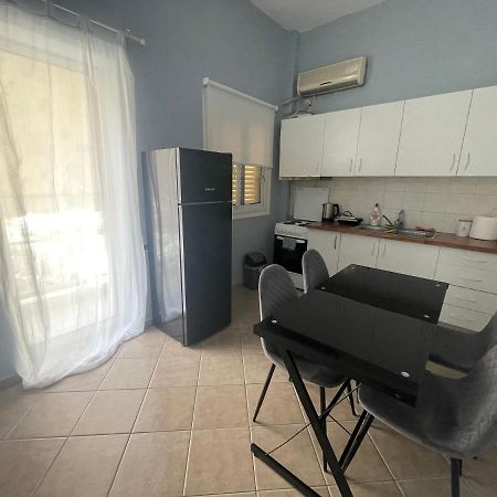 Nikea Apartment Near Piraeus Port And Metro St II Zewnętrze zdjęcie